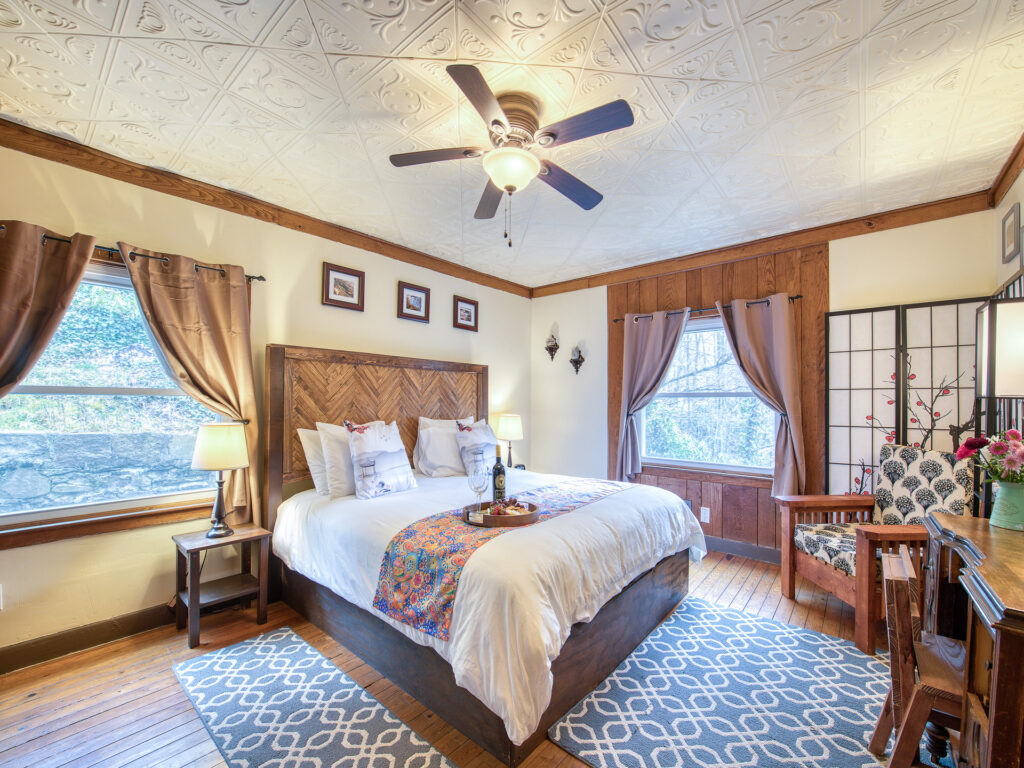 The Cherry Blossom Room at Red Leaf River Inn